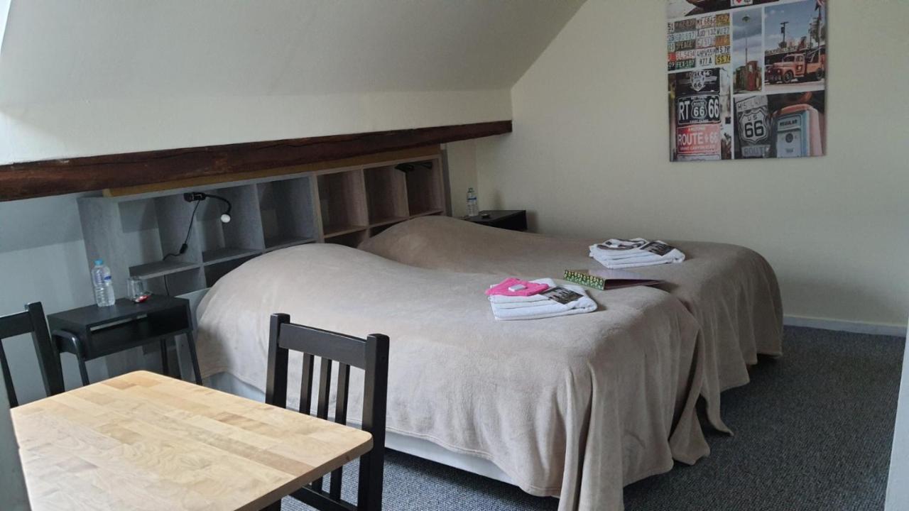 Bed and Breakfast La Fermette Blanche Nadrin Экстерьер фото