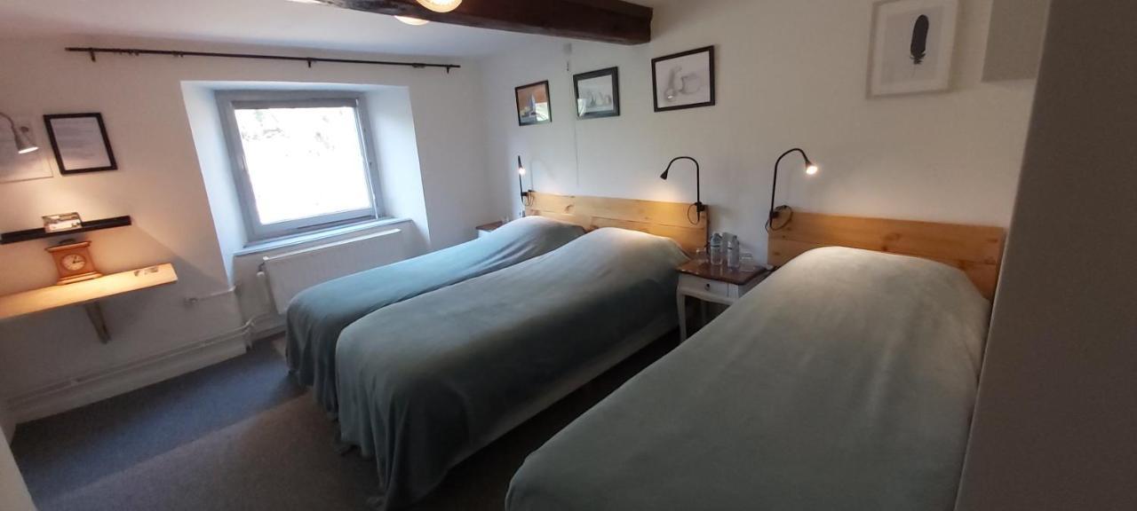 Bed and Breakfast La Fermette Blanche Nadrin Экстерьер фото