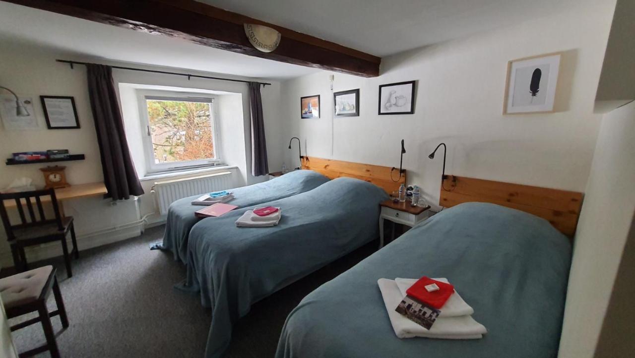 Bed and Breakfast La Fermette Blanche Nadrin Экстерьер фото