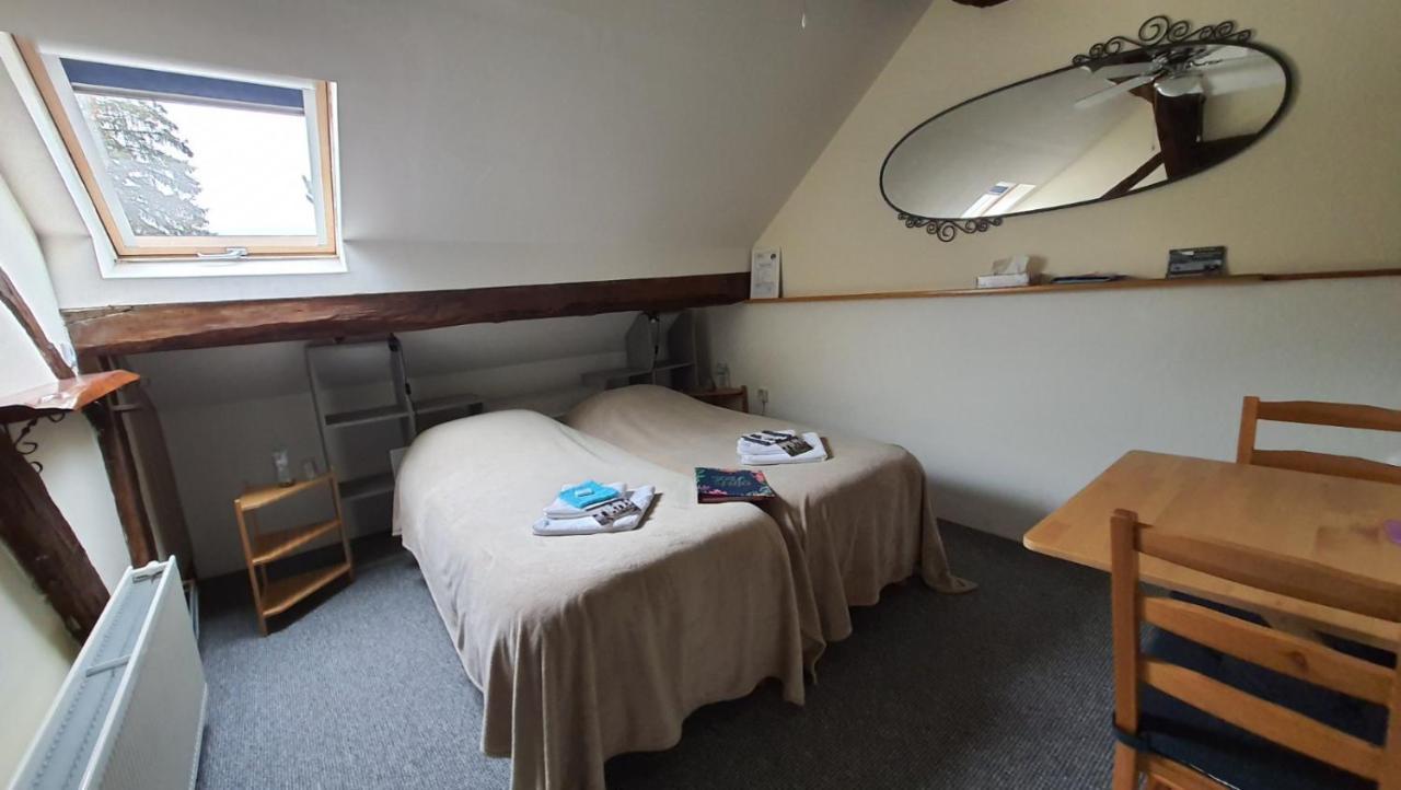Bed and Breakfast La Fermette Blanche Nadrin Экстерьер фото