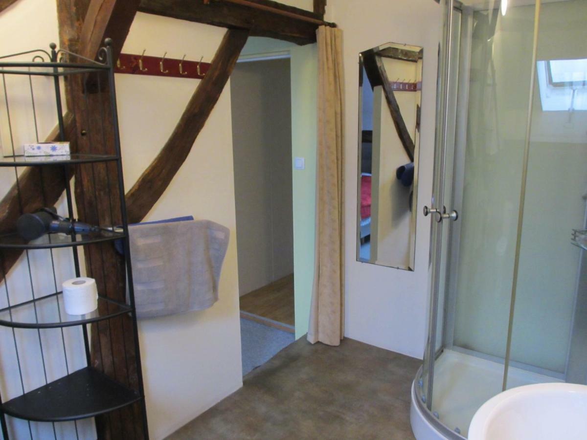 Bed and Breakfast La Fermette Blanche Nadrin Экстерьер фото